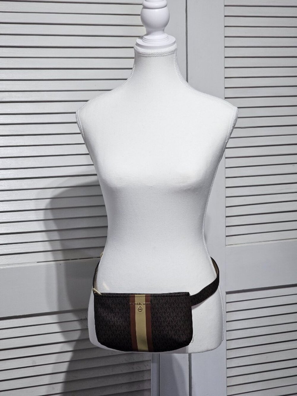 Michael Kors Women's Brown Beige Signature Logo Waist Pack Belt Bag Sz S/M 3303